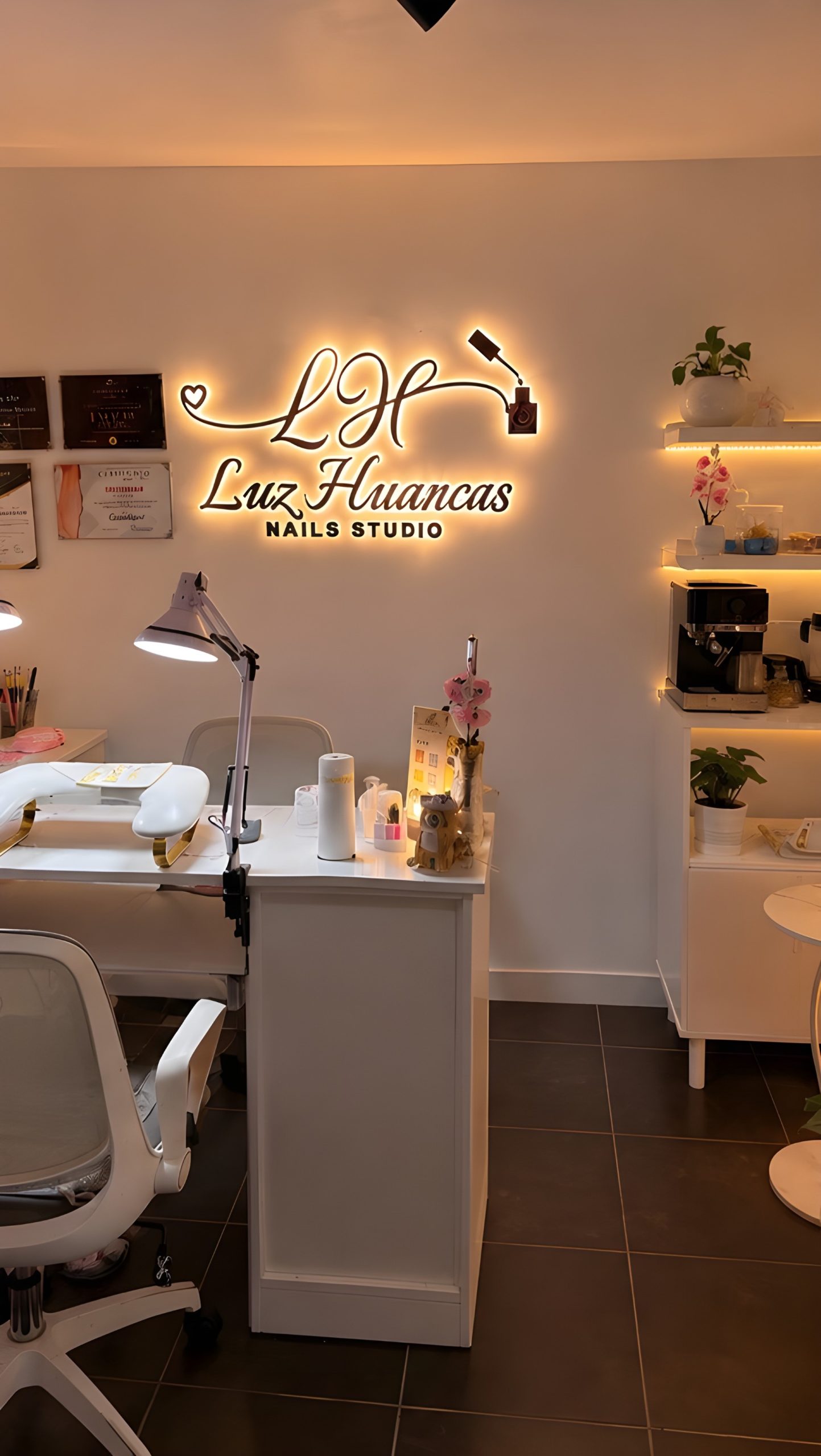 Luz Huancas Nails Studio en Lurín, Lima