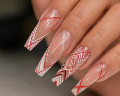 Uñas Líneas Andinas en Espacio Negativo (Look Artístico)